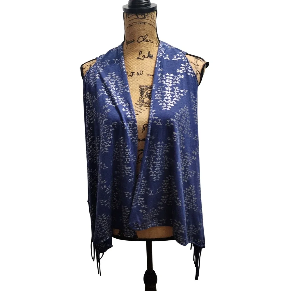Justice Kids Girls Blue Aztec Print Fringe Vest Shawl‎ Sweater Med Large